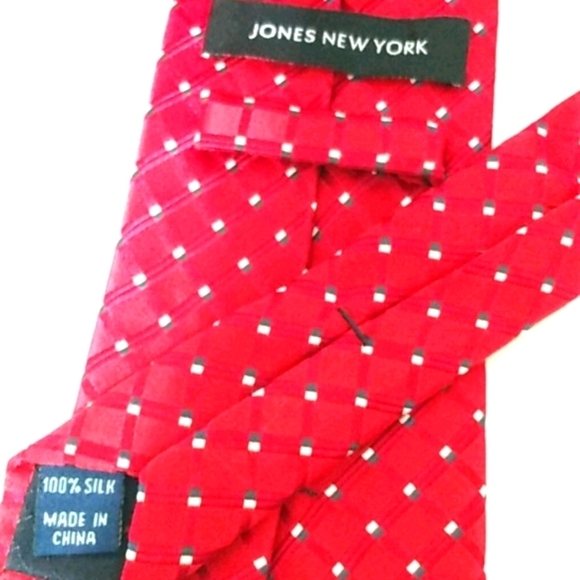 JONES NEW YORK RED WHITE BLUE 100% SILK NECK TIE - Picture 9 of 12
